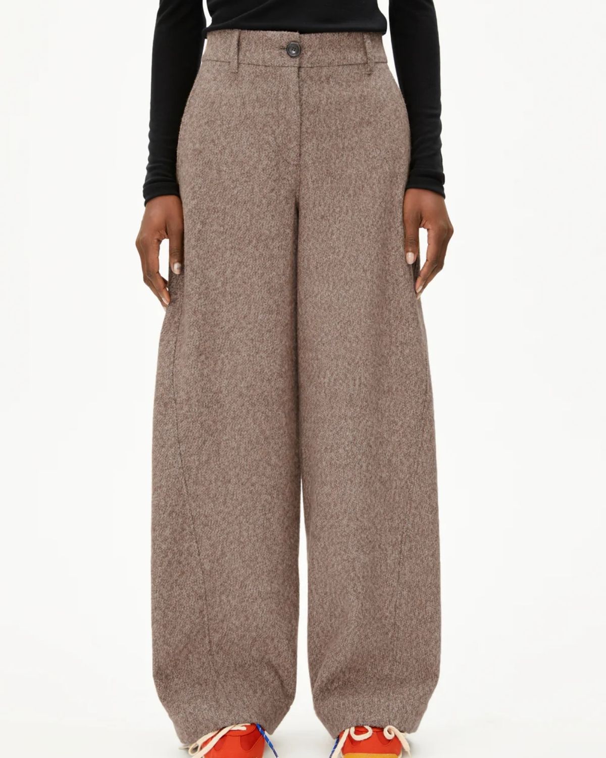 Barrel Leg Tweed Hose von Armedangels - Vorderseite