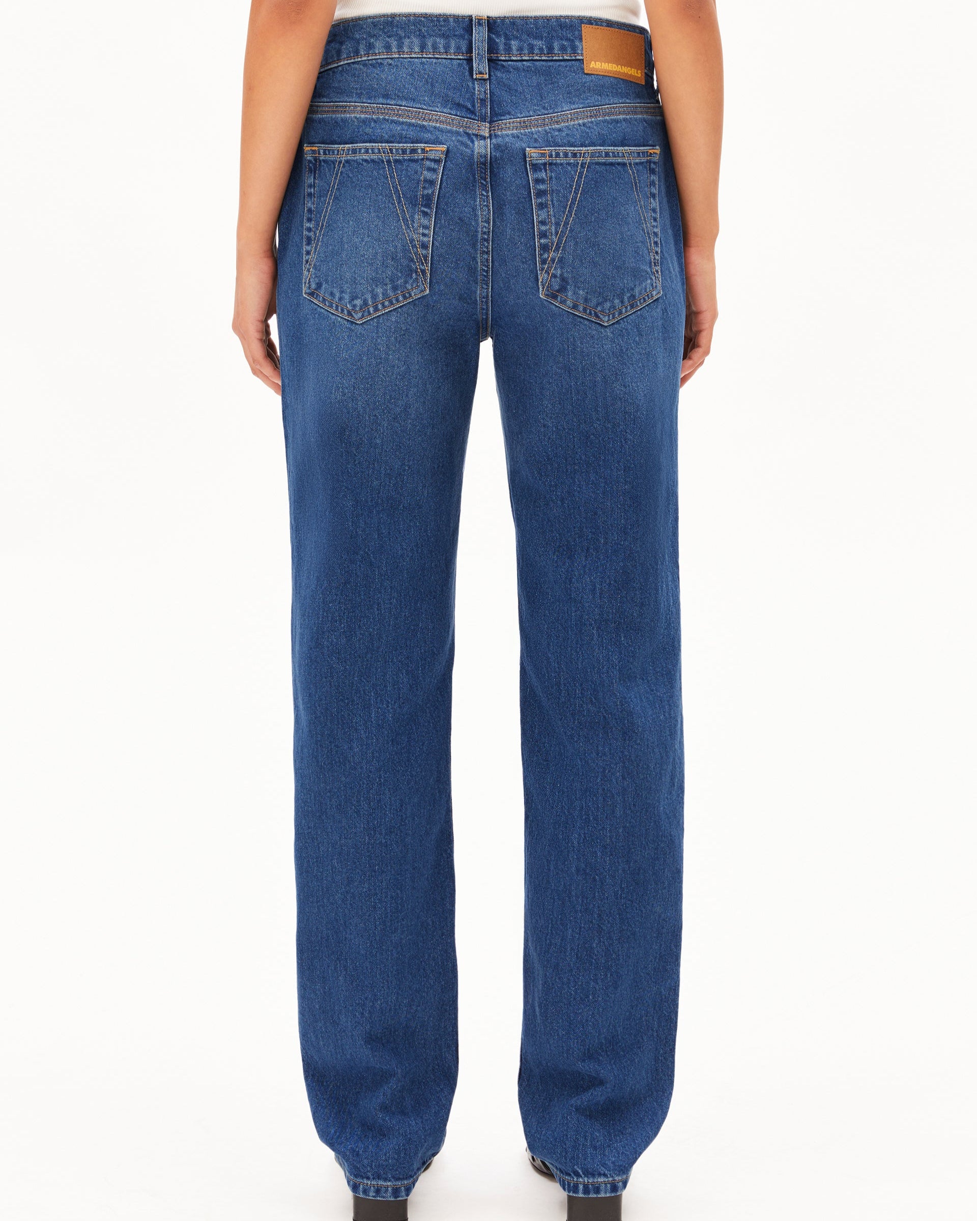 Straight Leg Jeans Aaveline von ARMEDANGELS, Mid Waist Fit, fair produziert