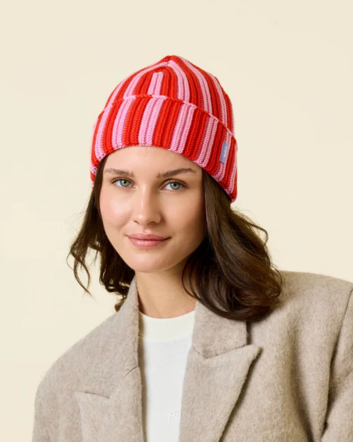 Mütze aus Merinowolle | Rosa-Rot gestreift