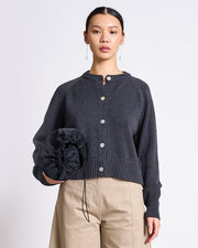relaxed cardigan sivia aus bio-baumwolle in anthracite – fair fashion