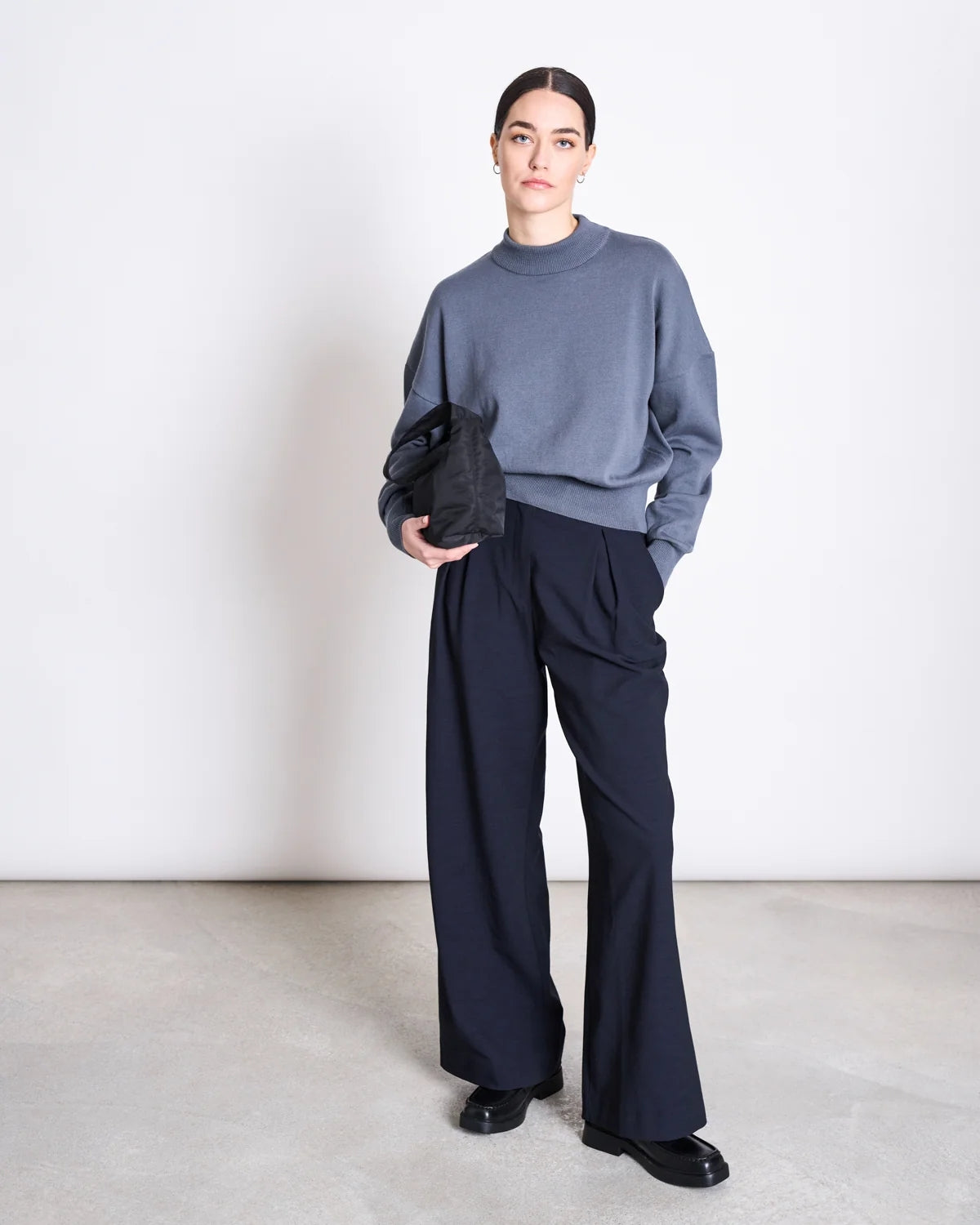 Pleated Wide Pants Niva aus EcoVero™ | Nightfall