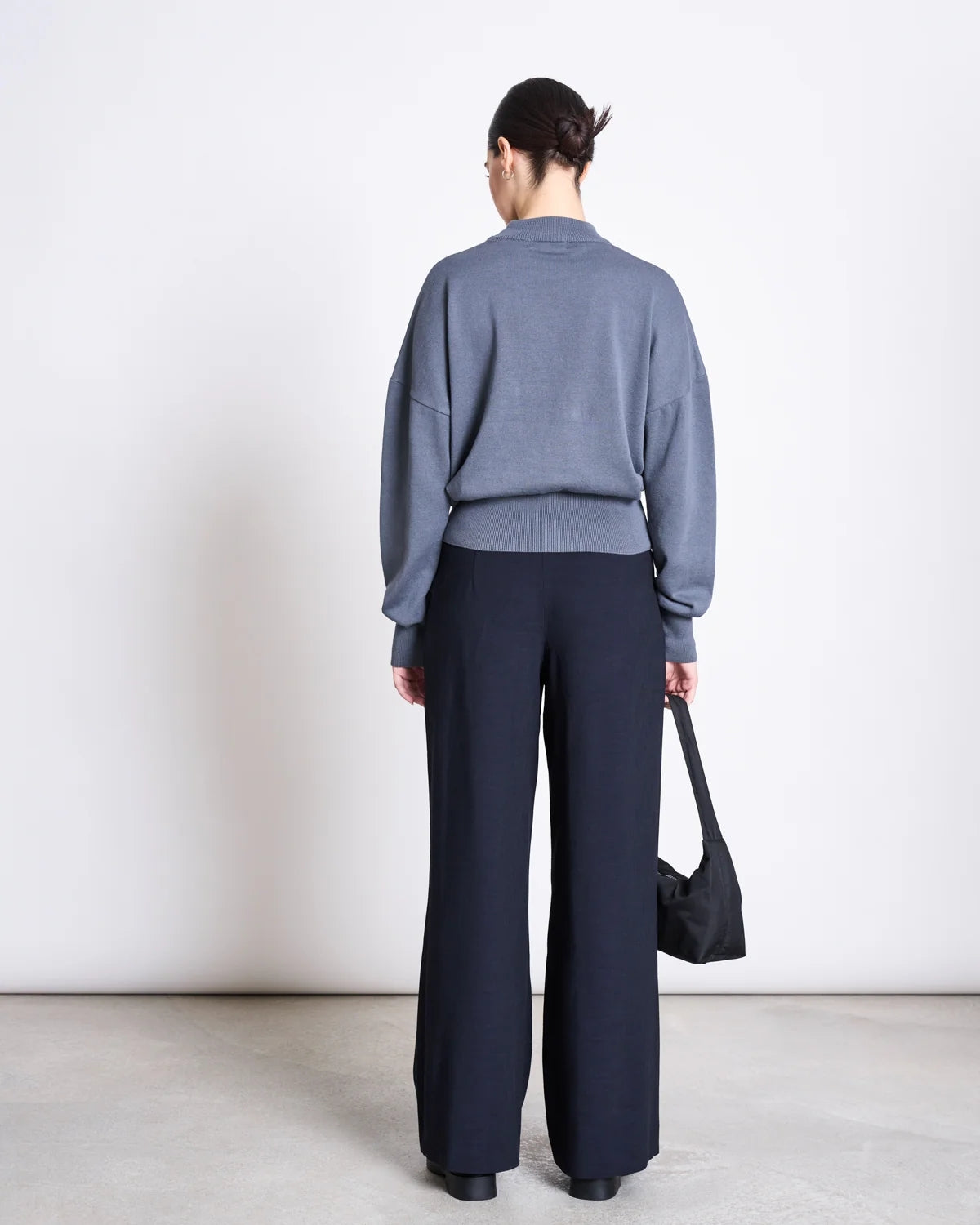Pleated Wide Pants Niva aus EcoVero™ | Nightfall