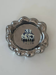 Nachhaltiger Haarclip Emi von Jona The Label – perfekt für Half-Bun oder Strähnen in Midnight Blue