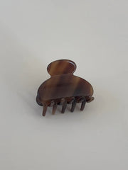 Emi Hair Clip in Braun – minimalistisches Hair Accessoire, fair & modern