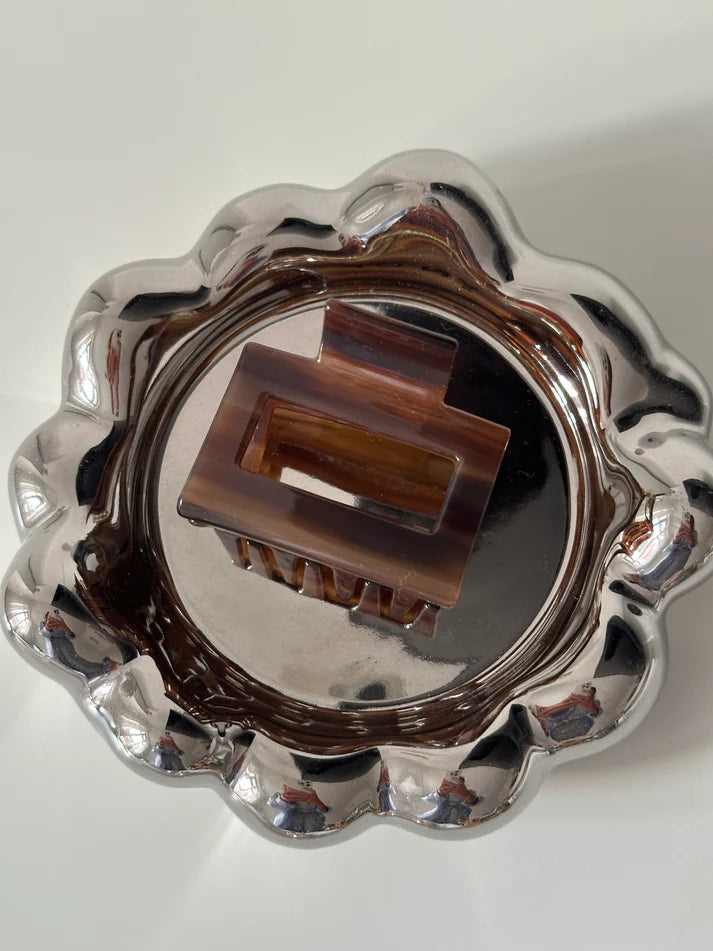 Josefin Clip für feines und dickes Haar – nachhaltiger Hair Accessory in Dark Chocolate