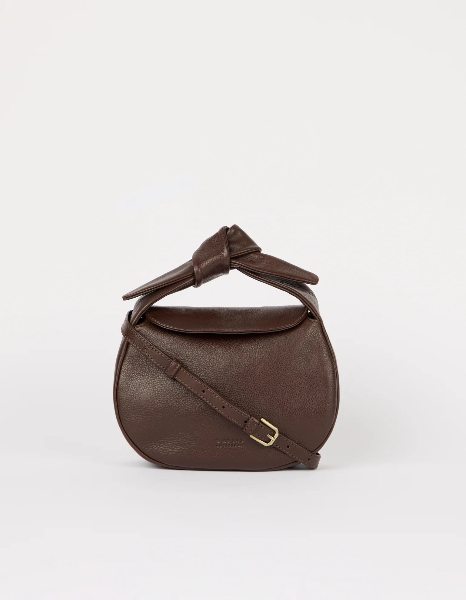O My Bag Coco Croissant Bag aus Soft Grain Leder in Chocolate
