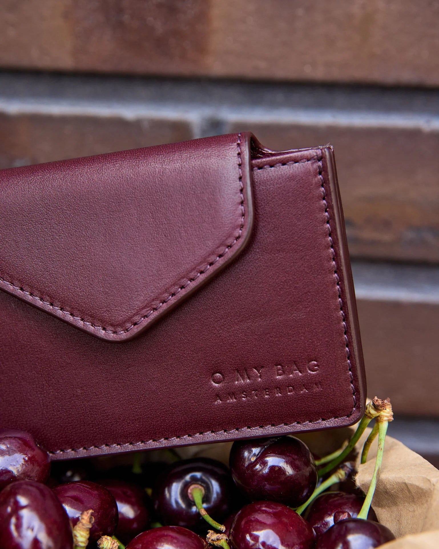 Fair Fashion Accessoire – O My Bag Harmonica Wallet in Burgundy/ Dark Cherry