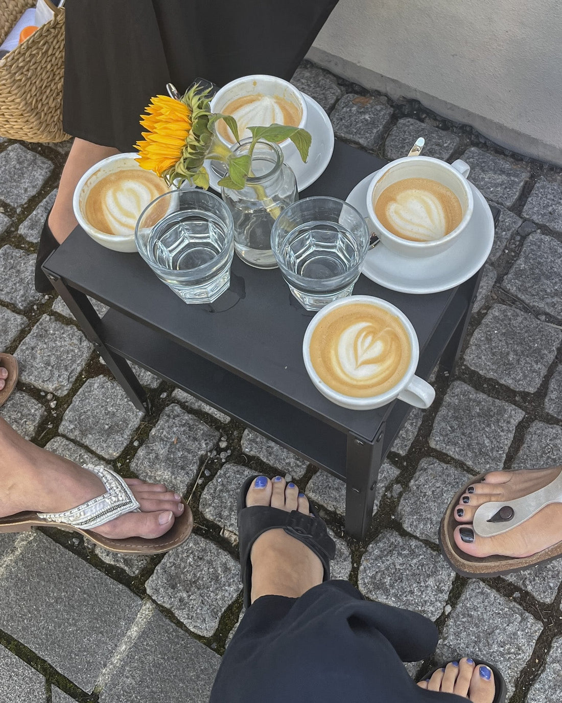 Erlebe einen schönen Nachmittag mit deinen Freundinnen beim Privat Shopping im House of Sunshine - Fair Fashion Store Bregenz, Vorarlberg